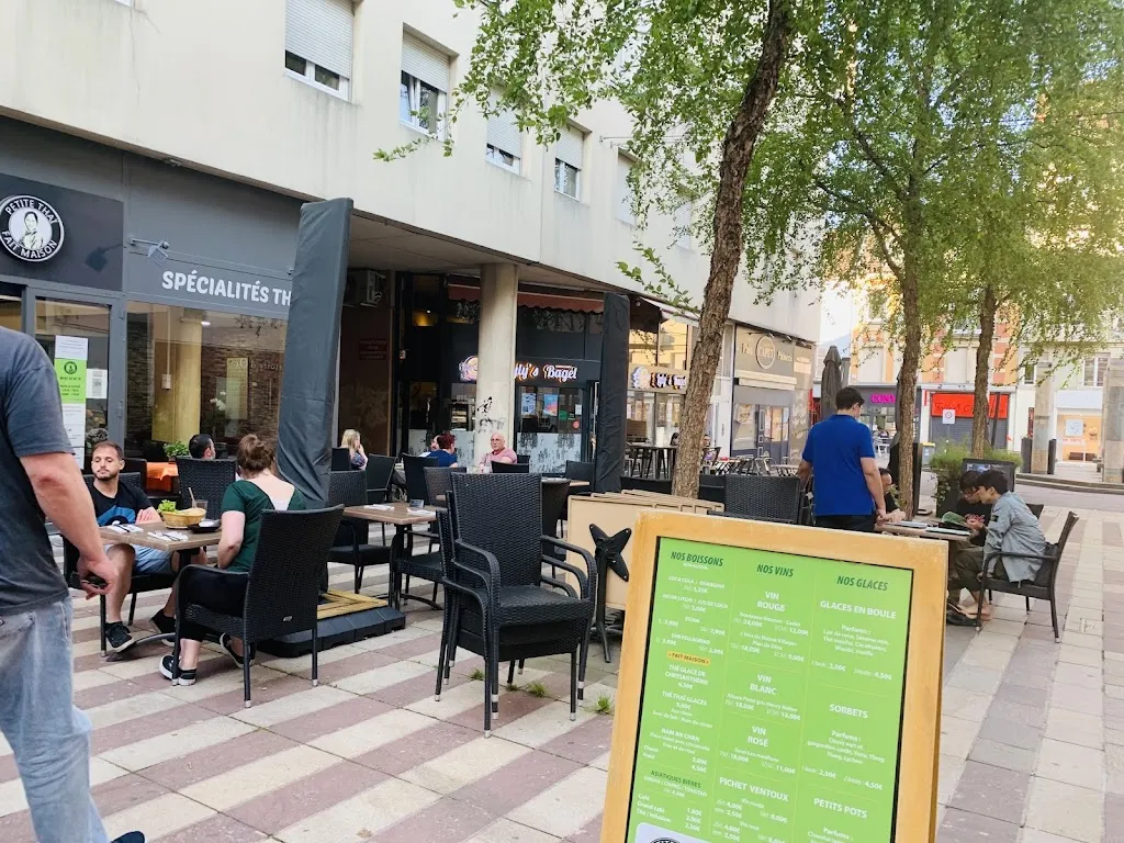 Petite thaï Restaurant_Belfort_slider_image_1