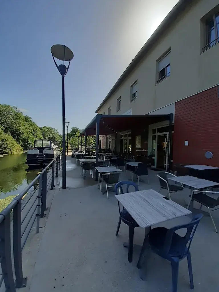 La Capitainerie_Baume-les-Dames_slider_image_1