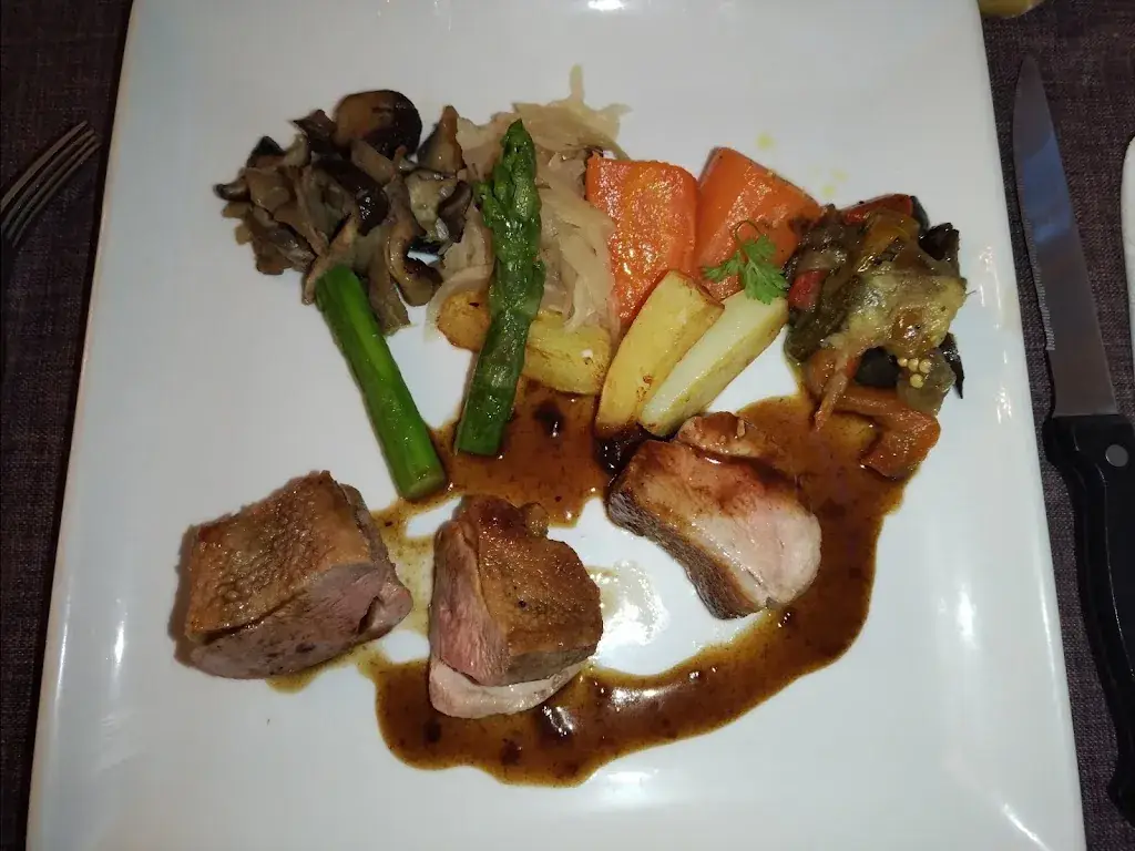 Le charleston_Baume-les-Dames_slider_image_3