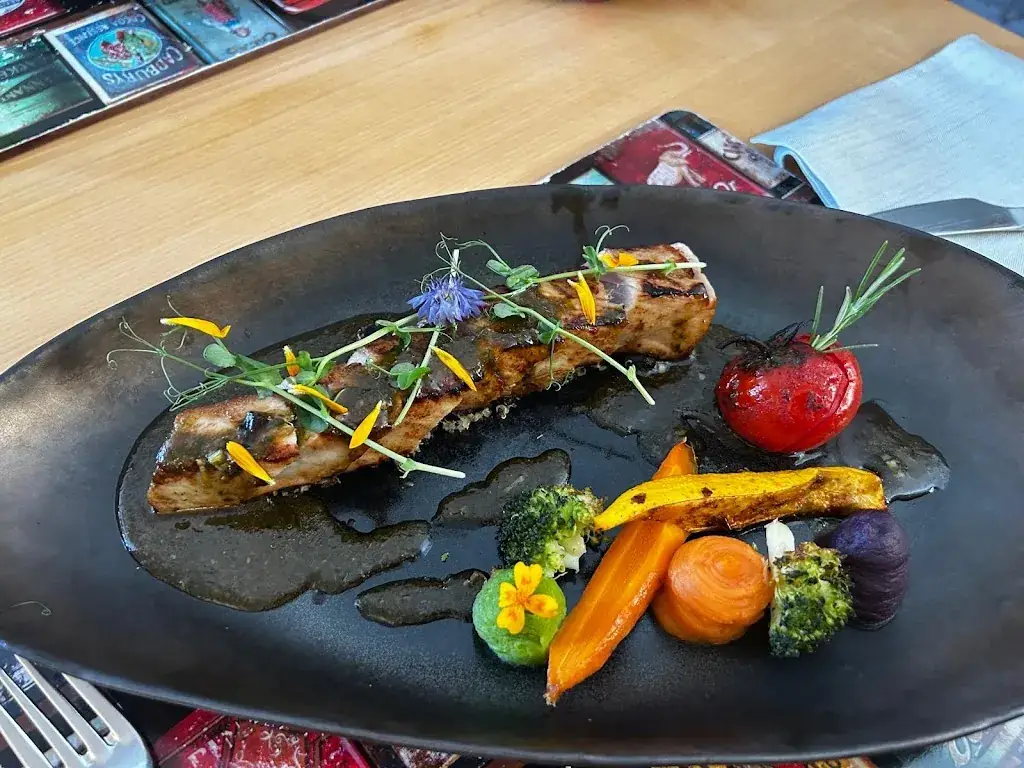 LE GRAND JARDIN_Baume-les-Messieurs_slider_image_3