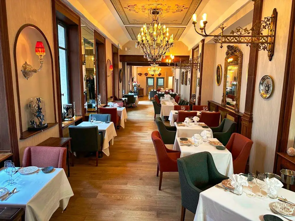 Restaurant Le 1815 restaurant in Avallon