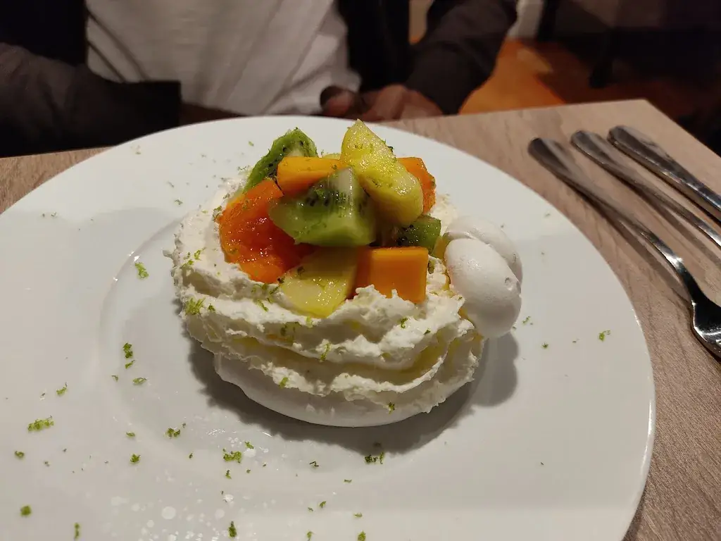 Menu_Cuisine Angeline_Avallon_image_6