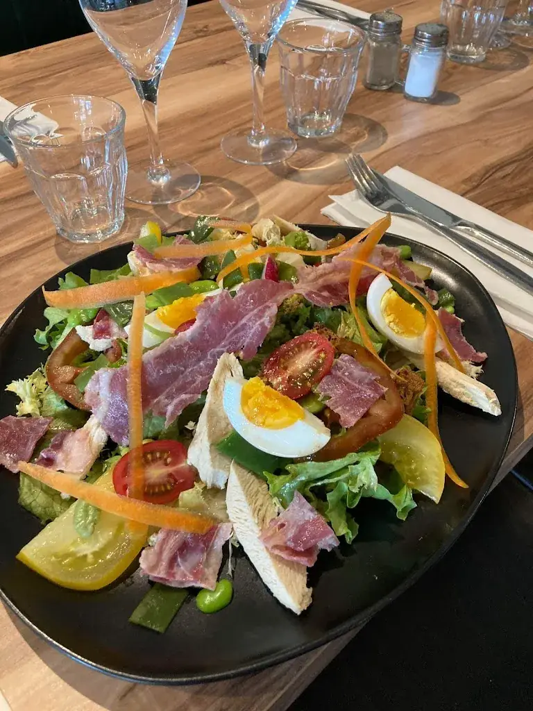 Les Cocottes_Avallon_slider_image_2