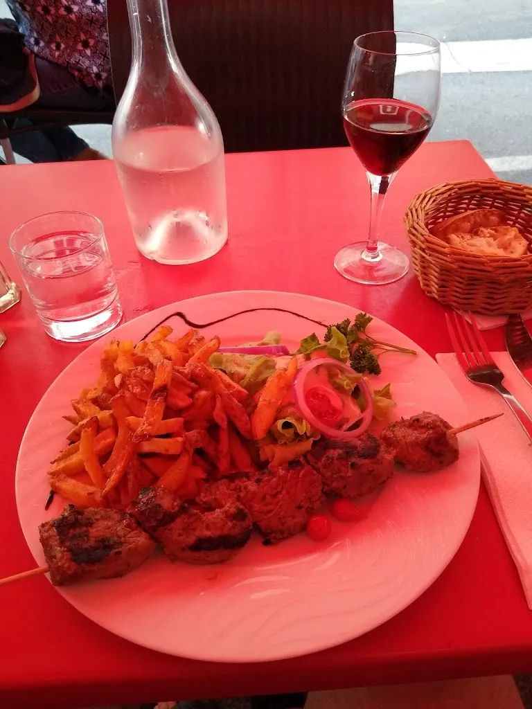 ed_L 'Horloge_Avallon_review