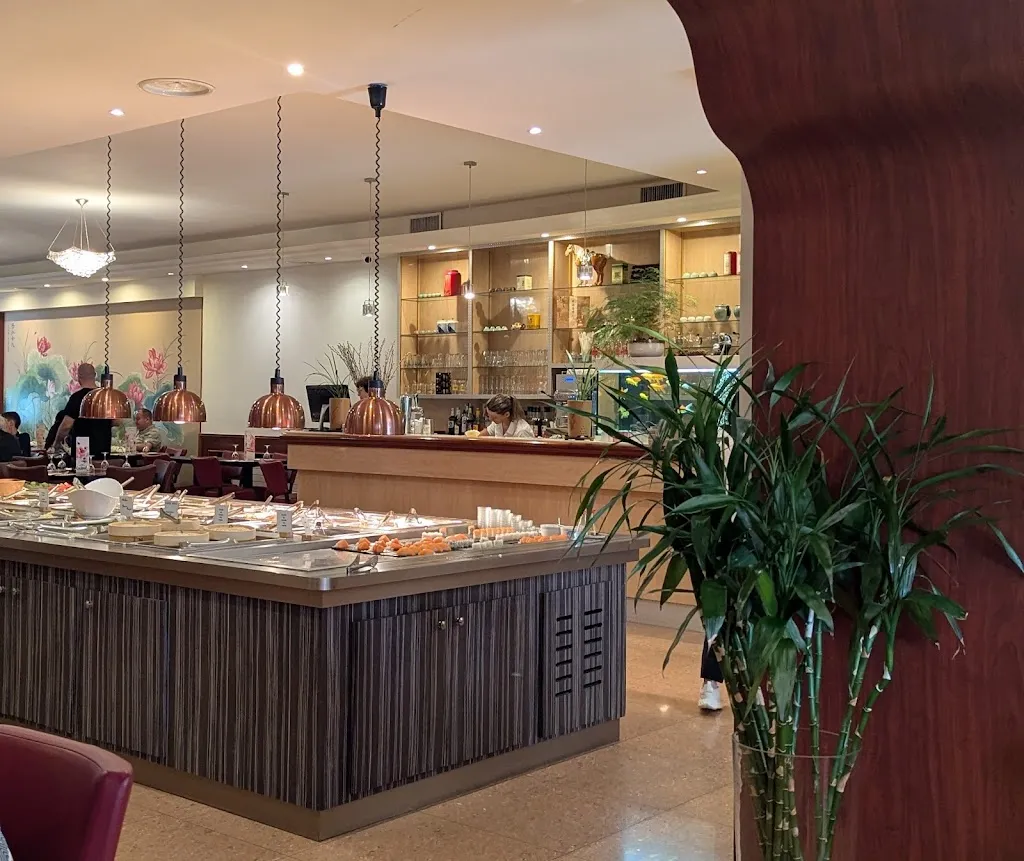 Le Palais de Pékin_Avallon_slider_image_2