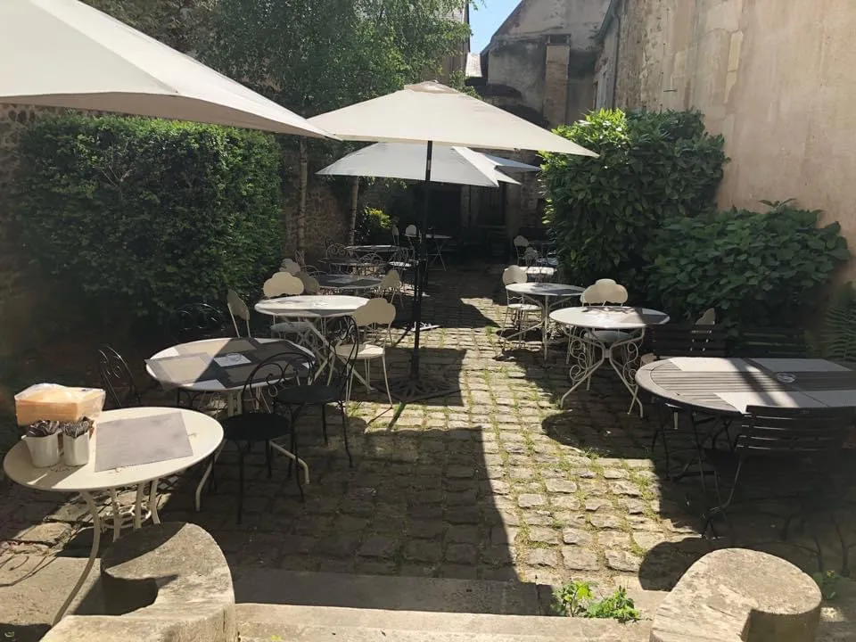 Dame Jeanne - Avallon restaurante en Avallon