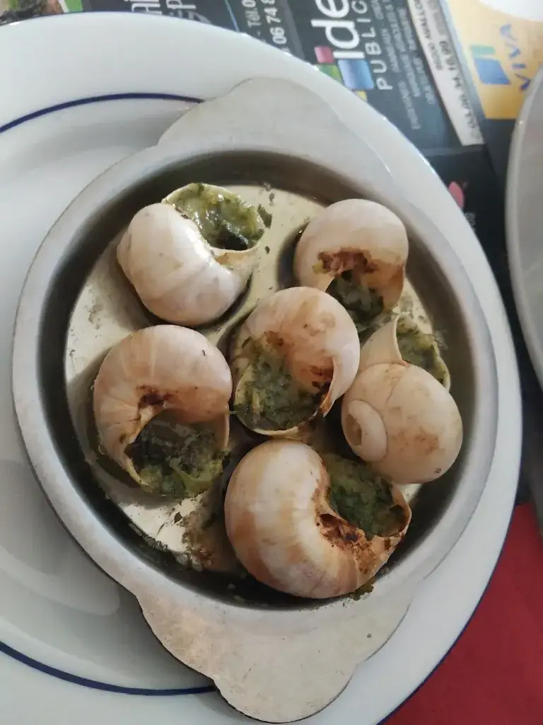 Menü_Bar le Relax_Avallon_Bild_3