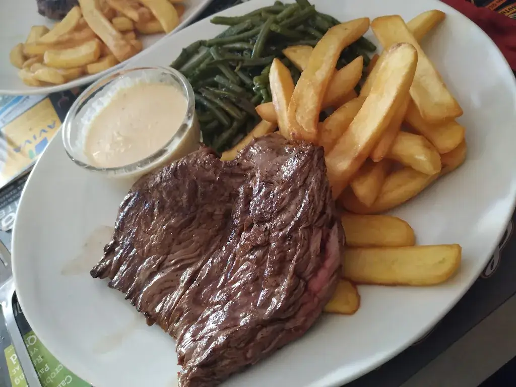 Menü_Bar le Relax_Avallon_Bild_4