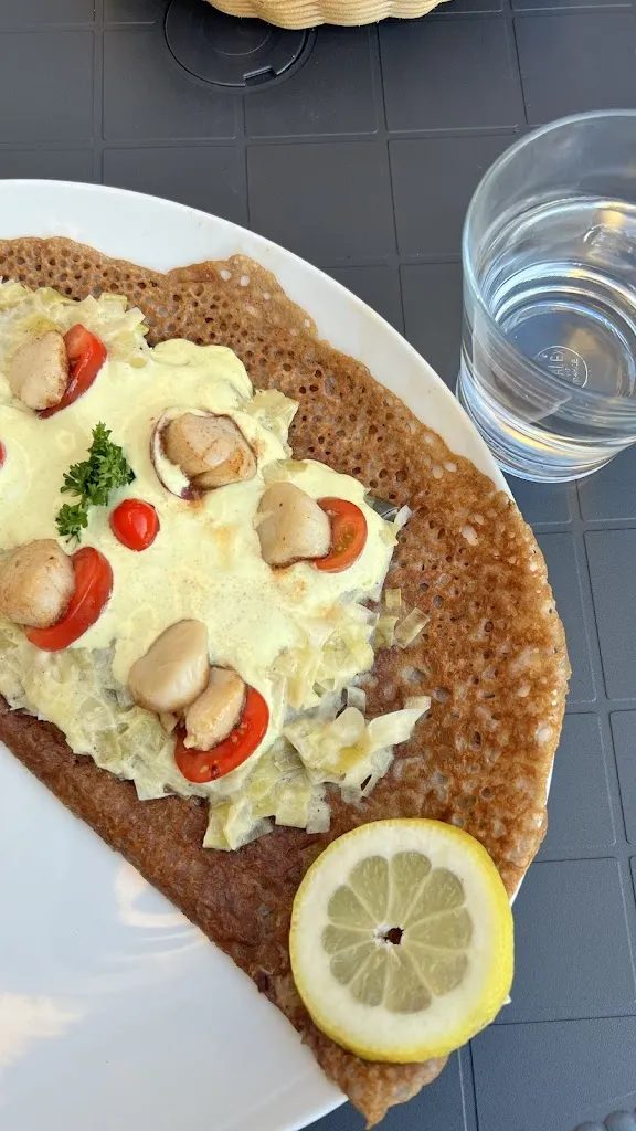 Roxana Zainea_Crep’80_Avallon_review