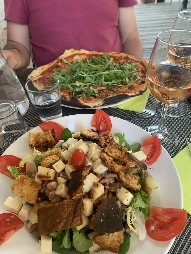 Miriam Ellis_La Hulotte - Restaurant Bèze_Bèze_review