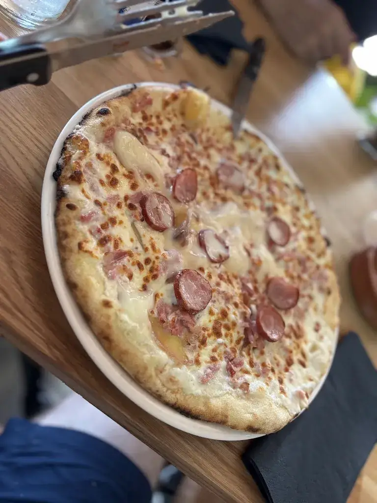 Charles Mercier_La Hulotte - Restaurant Bèze_Bèze_review