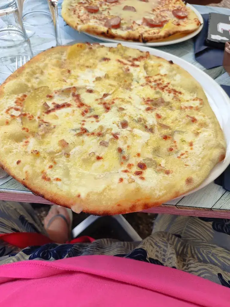 Franck Mancel_La Hulotte - Restaurant Bèze_Bèze_review