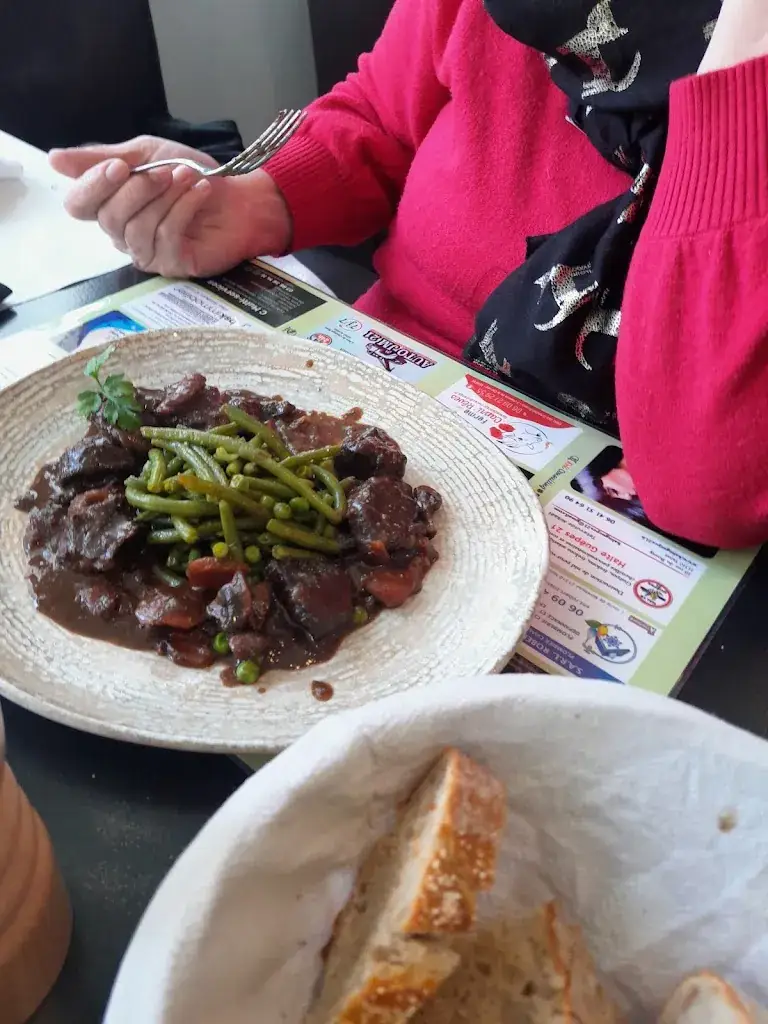 Jonna Wilk_La Venelle_Mirebeau-sur-Bèze_review