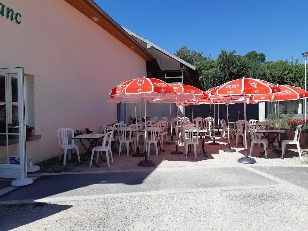 Le Petit Blanc_Saint-Julien_slider_image_3