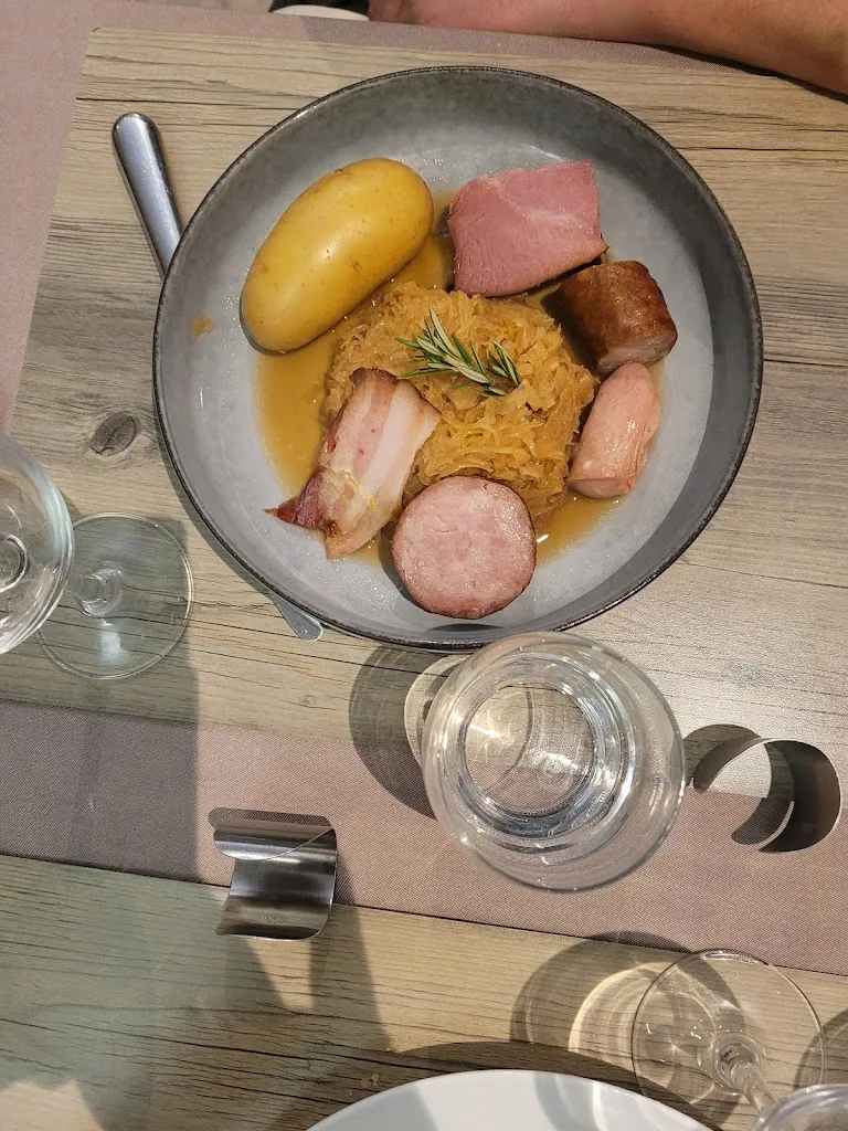 Menu_Le Châtel_Montbéliard_immagine_7