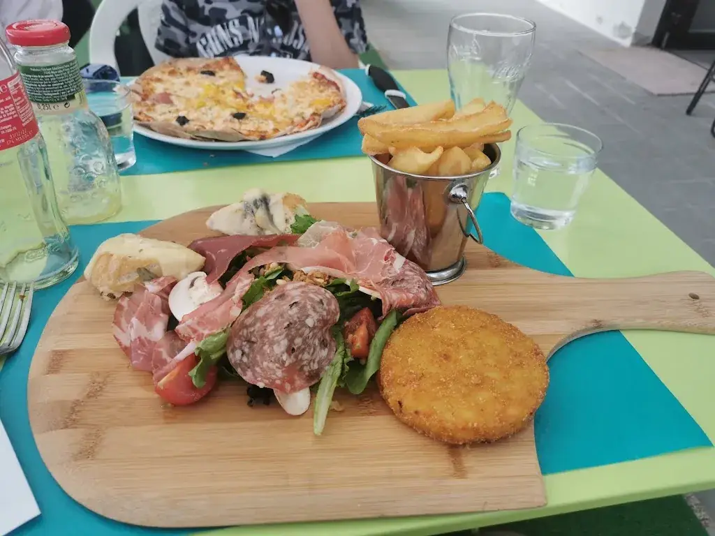 Ô P'tit Bois restaurant in Bois-d'Amont