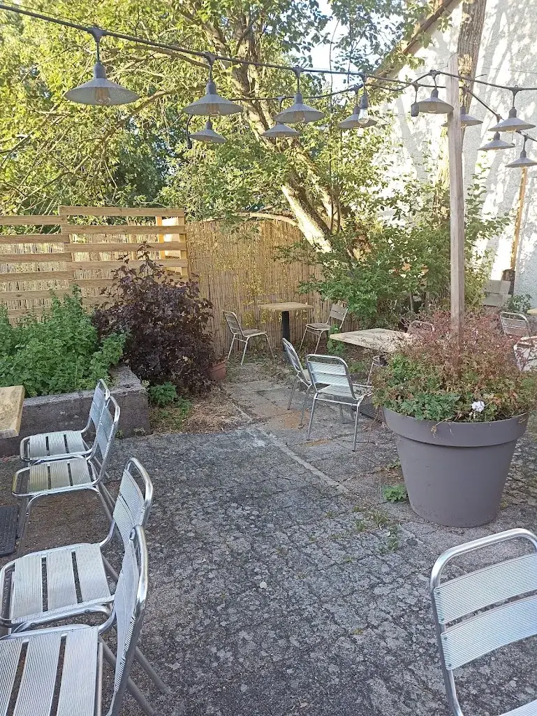 CHRISTINE EMONNOT_La Quincaillerie_Blamont_avis