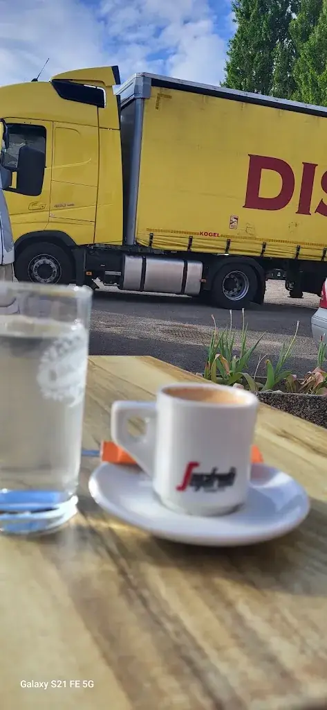 Димитър Кънчев_Le Bouclier de Bourgogne_Brazey-en-Plaine_reseña