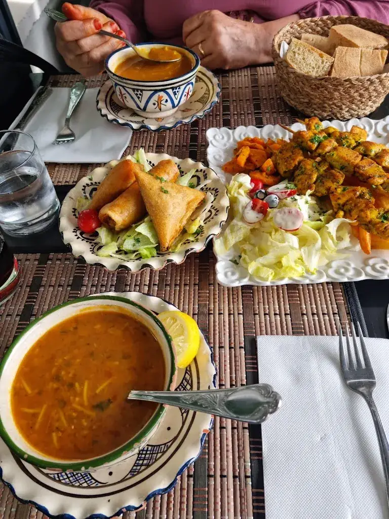 PALAIS DE NADIA_Audincourt_slider_image_3