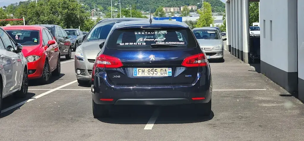 Paul Schmelzle_La Bonne Place_Audincourt_recensione