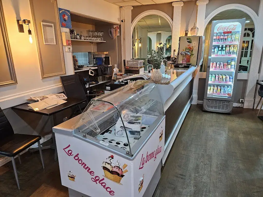 SUPER MOUARF_La Bonne Place_Audincourt_recensione