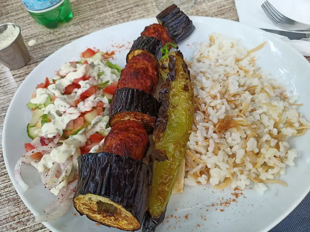 Restaurant Munzur_Audincourt_slider_image_3