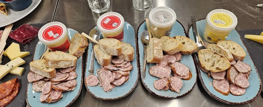 LAURENCE LODS_Le 5_Audincourt_review