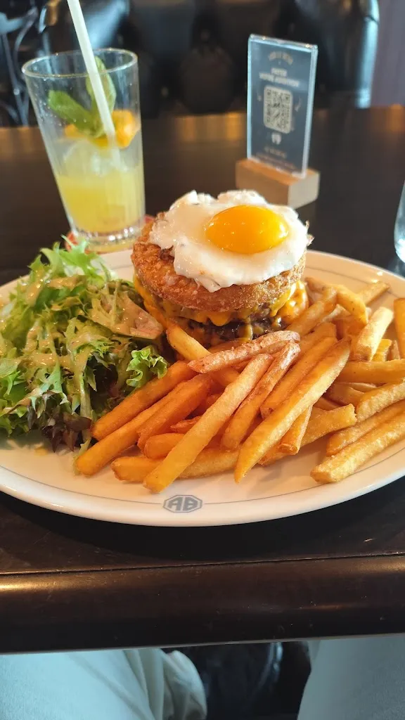 Cyprien Dumont-Girard_Au Bureau - Pub et Brasserie_Audincourt_review