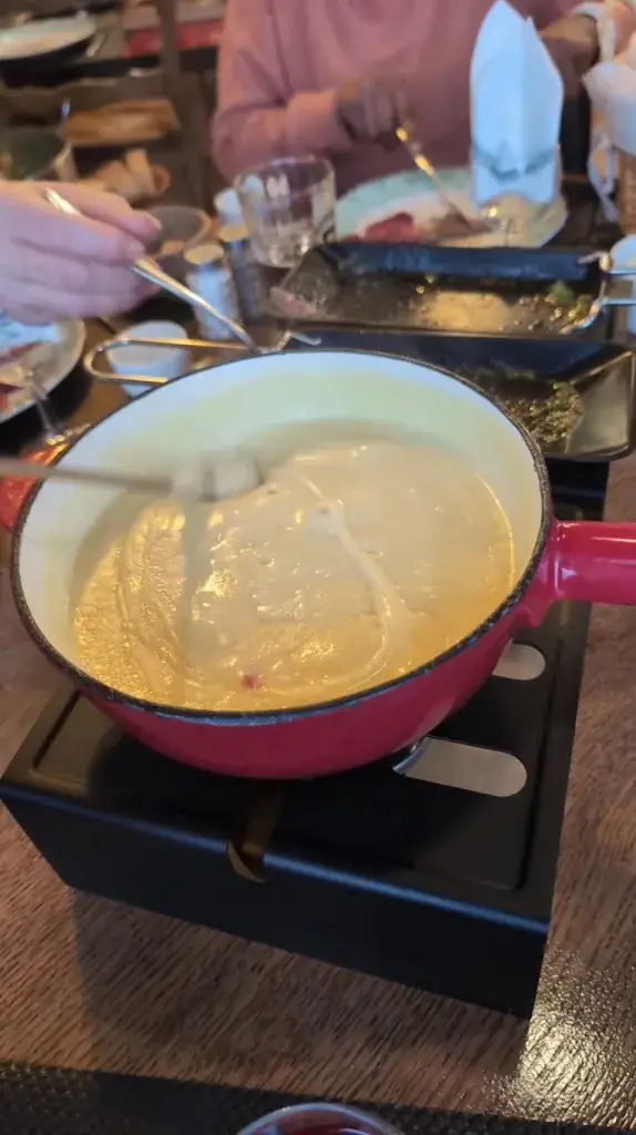 Le Pic à Fondue_Seloncourt_slider_image_2