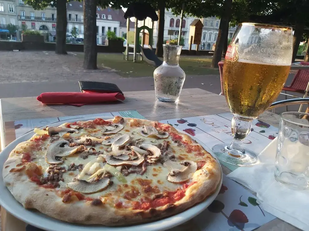 Le Bonaparte_Autun_slider_image_3