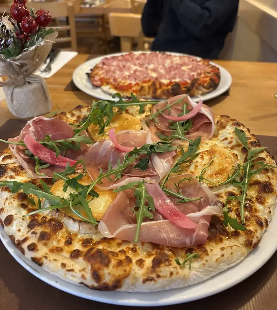 La Trattoria_Autun_slider_image_3