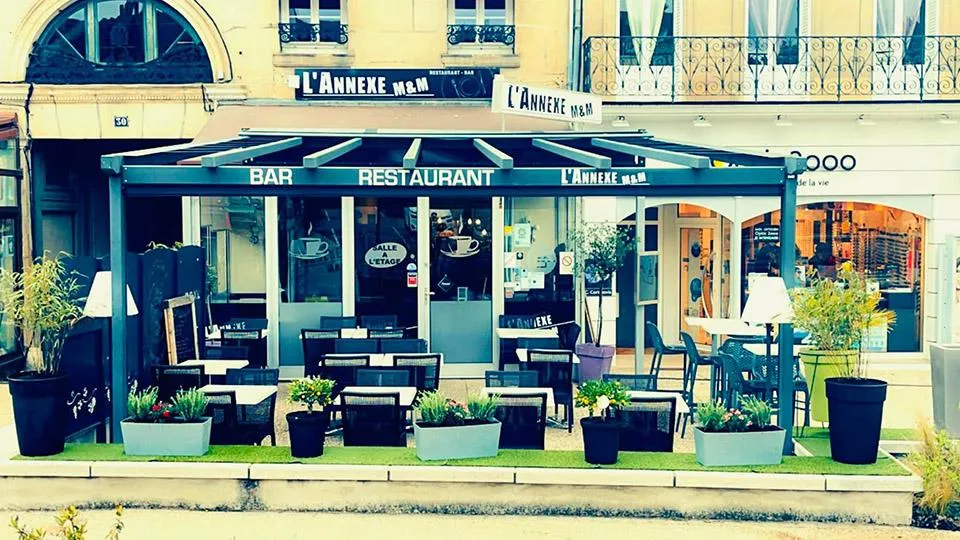L'ANNEXE M&M restaurant in Autun