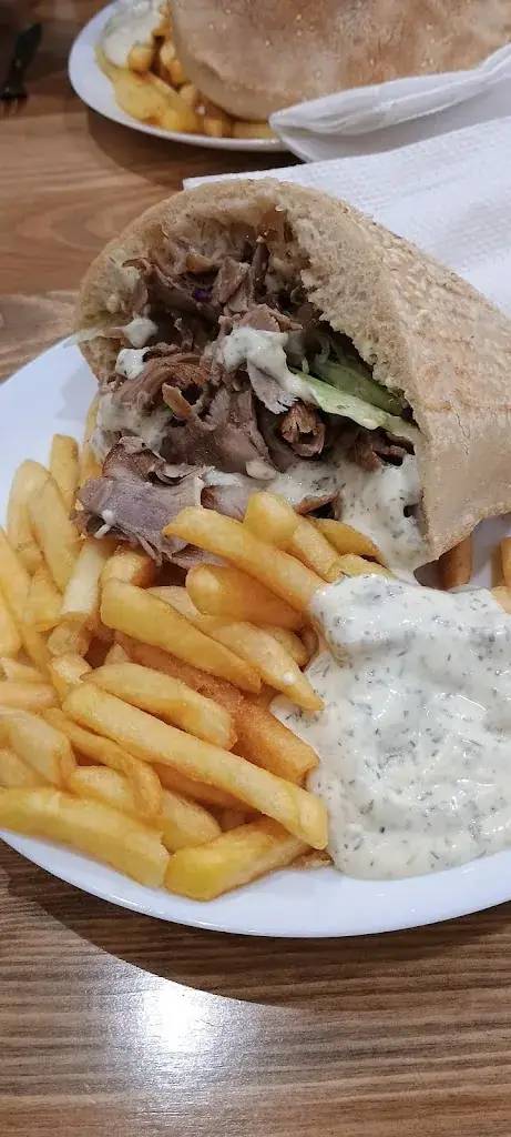 Roxane Bourbilieres_CITY KEBAB AUTUN (EN FACE DE LA GARE)_Autun_recensione