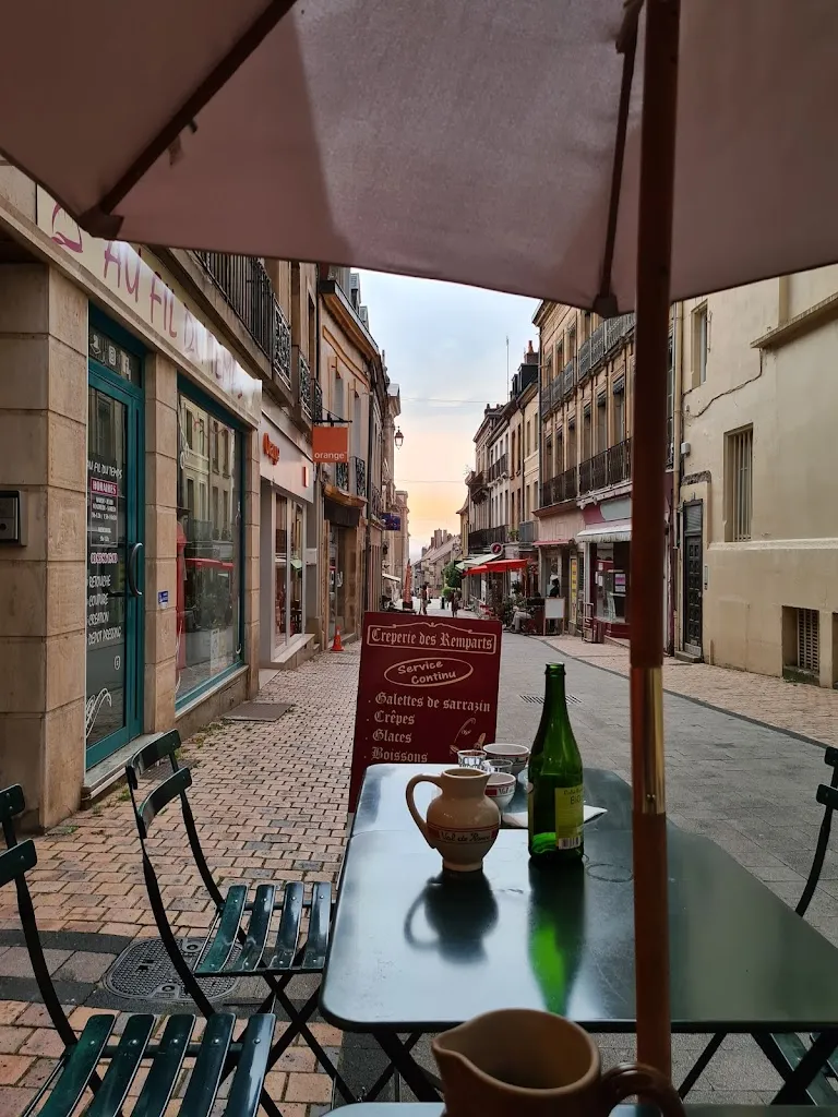 Crêperie des Remparts restaurant in Autun