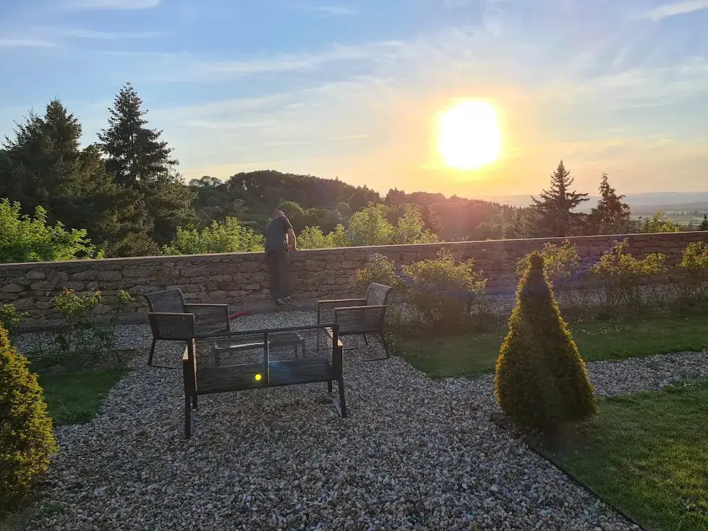 jørn rahn_Les Ursulines Hotel_Autun_recensione