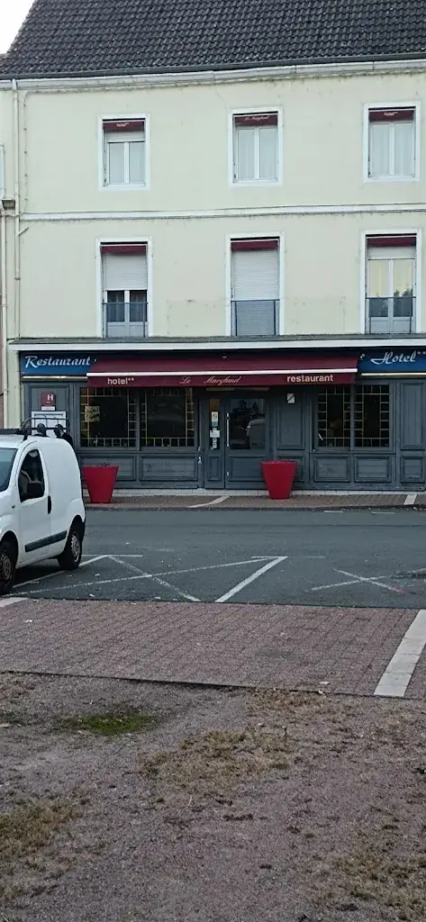 Delion Franck_HOTEL RESTAURANT LE MARYLAND_Blanzy_review