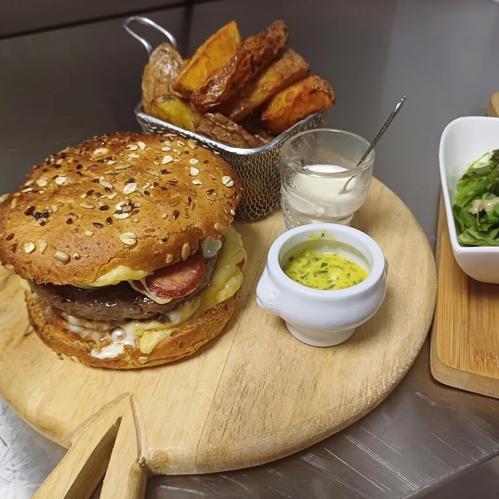 Le Rest'O - Comptoir N'- Y- Colas_Bourbon-Lancy_slider_image_2