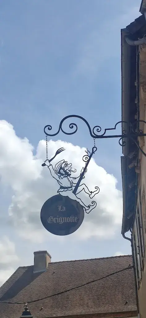 Marie-Cécile Louais_restaurant La Grignotte du Vieux-Bourbon_Bourbon-Lancy_review