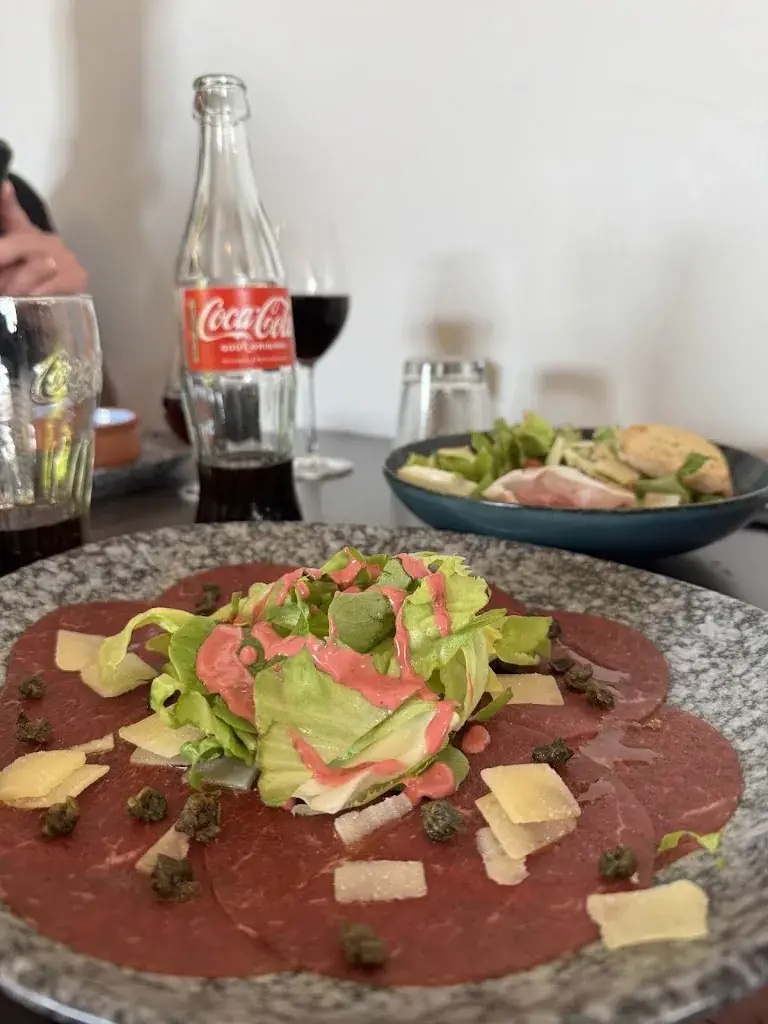 ambre daubard_Chez Paulette_Bourbon-Lancy_recensione