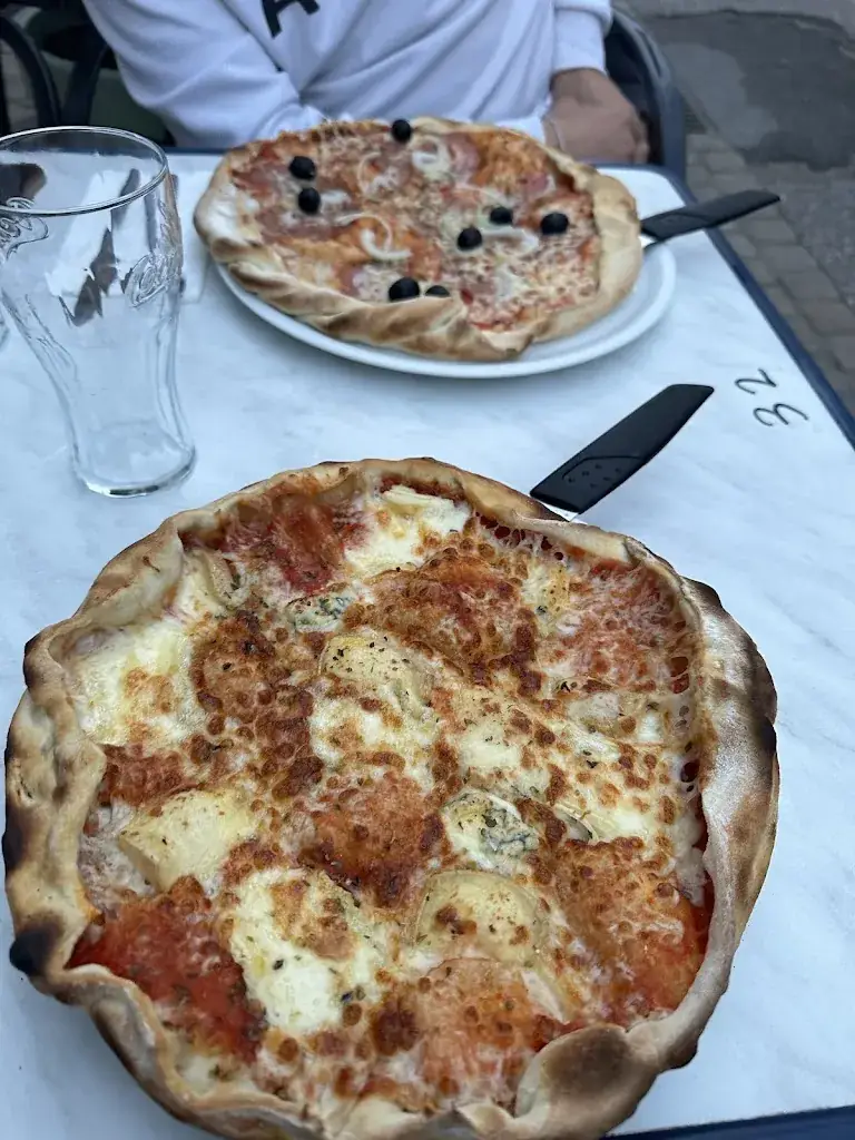 Anna Kaczmarczyk_Restaurant du Centre_Bourbon-Lancy_recensione