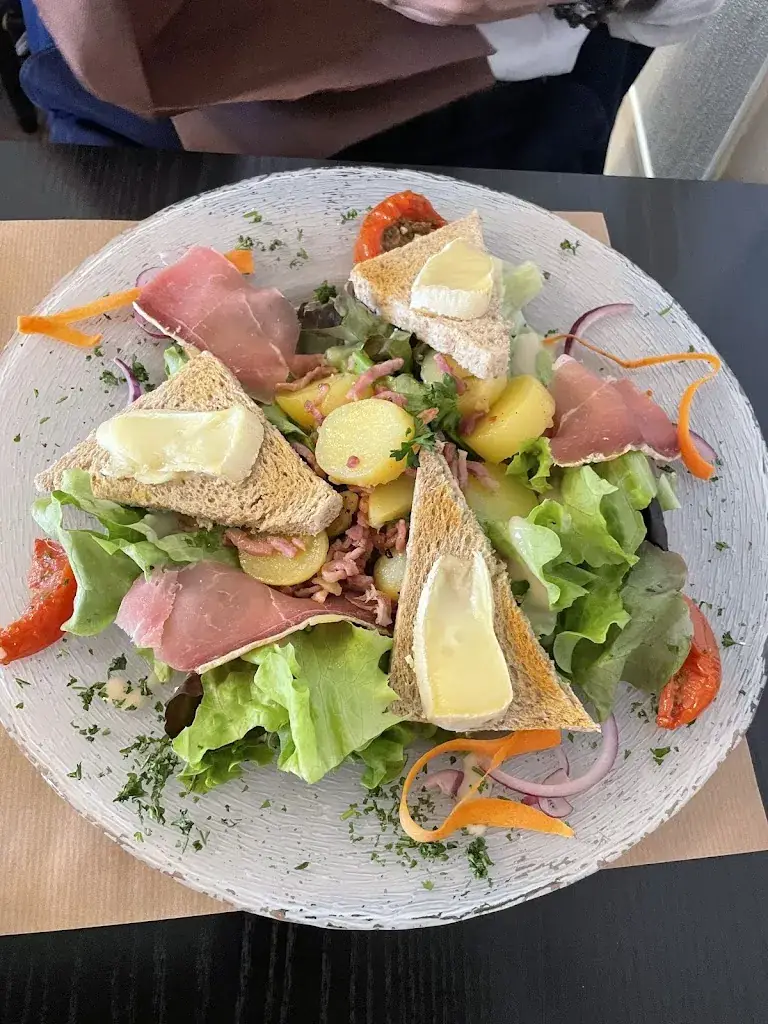 Restaurant du Centre_Bourbon-Lancy_slider_image_2