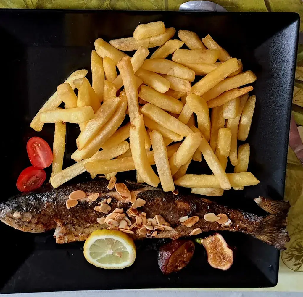 Hervé Verniers_le balcon_Brienon-sur-Armançon_review