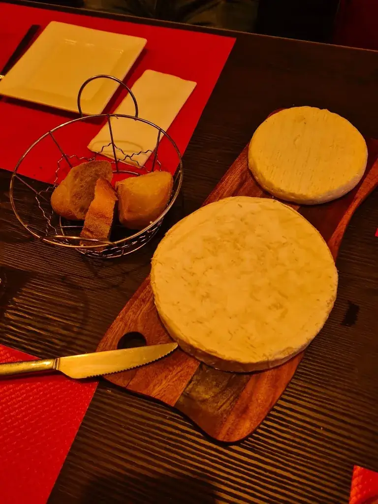 Menu_Red&Black_Brienon-sur-Armançon_image_6