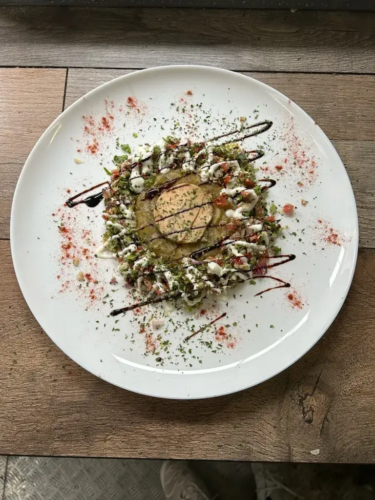 Menu_Red&Black_Brienon-sur-Armançon_image_9