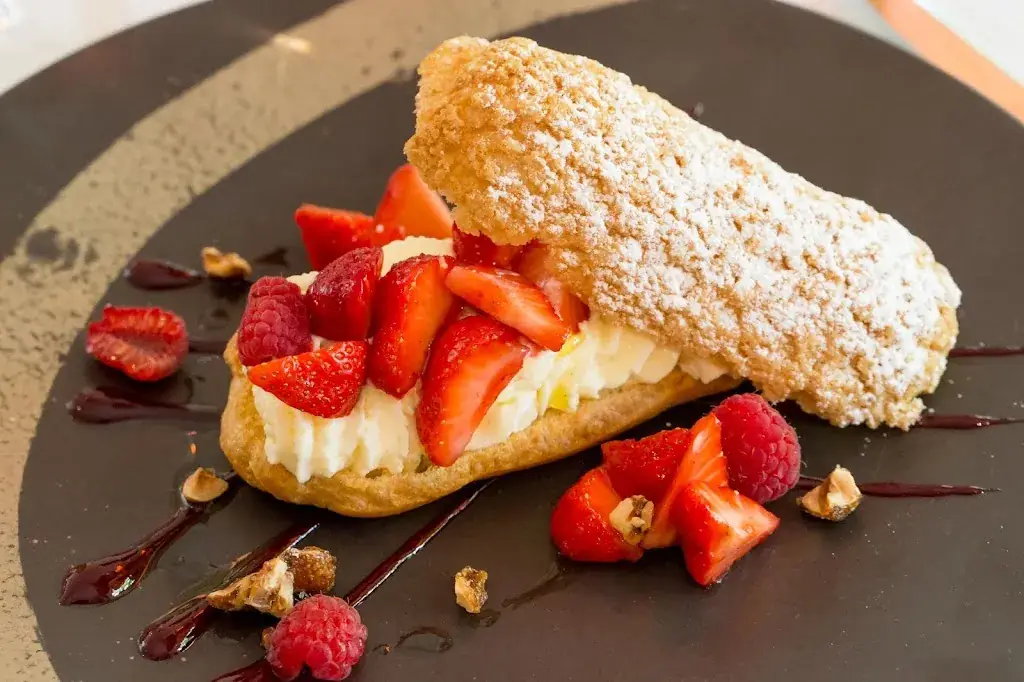 Restaurant le cheval Noir_Beaune_slider_image_3