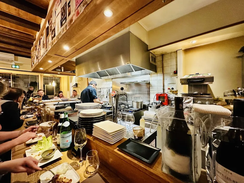 La Lune restaurant in Beaune