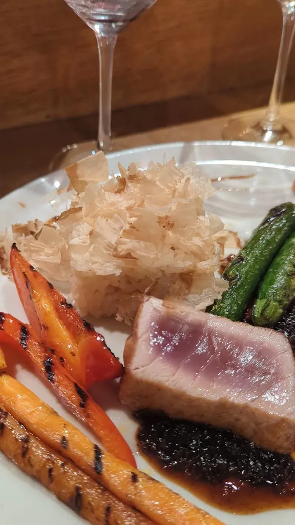 La Lune_Beaune_slider_image_2