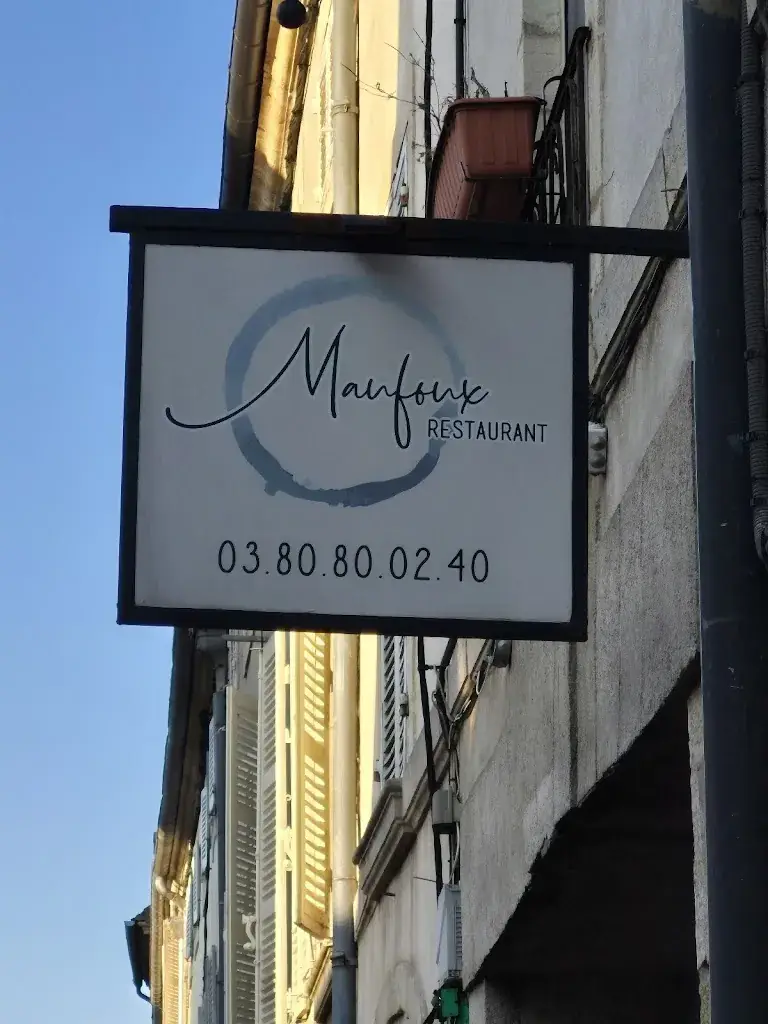 Rosalie Brooke_Le Maufoux_Beaune_review