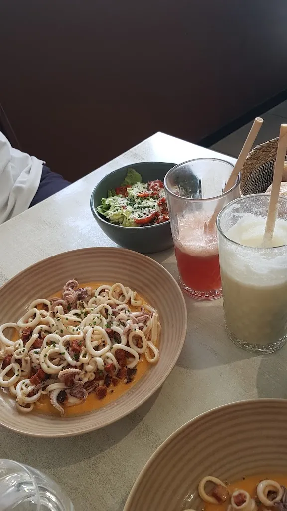 Fabienne Restoint_L'Orthé_Bassens_review