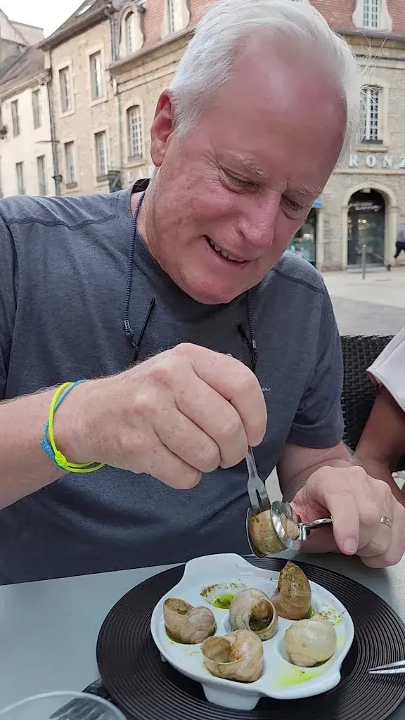 L’Écrit'Vin_Beaune_slider_image_2